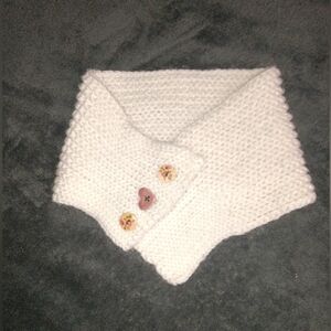 Vintage White Knit Scarf with Floral Buttons